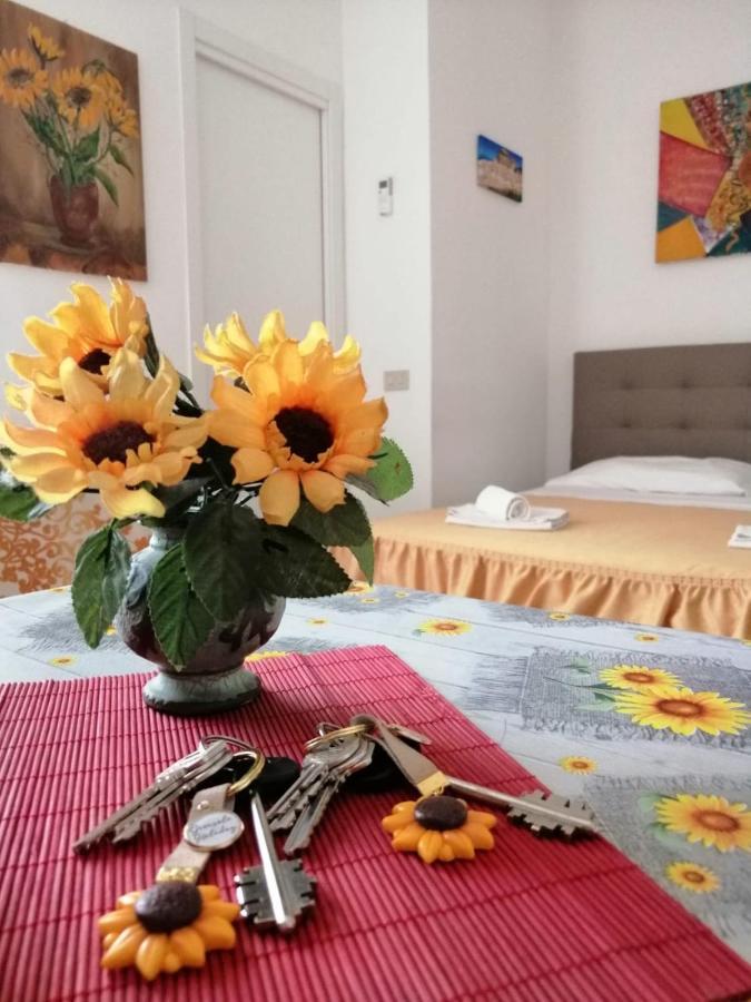 צ'פאלו Girasole Holiday מראה חיצוני תמונה
